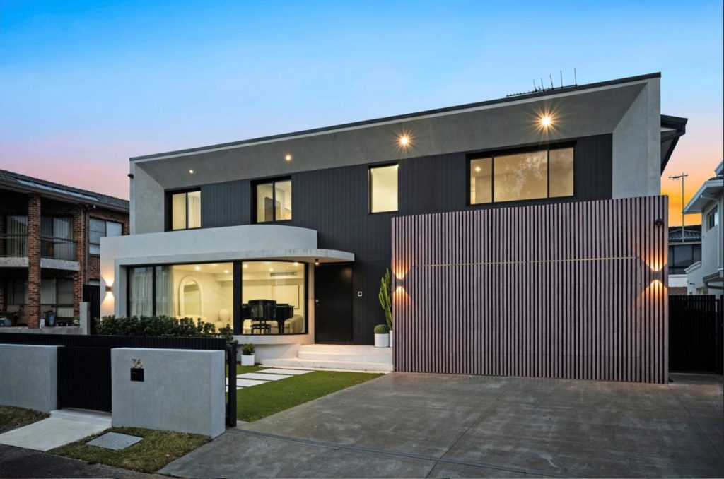 Second Storey Additions in Sydney: Stylish, Functional Designs